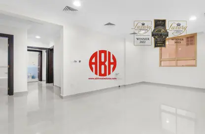 Apartment - 3 Bedrooms - 4 Bathrooms for rent in Al Sadd Road - Al Sadd - Doha