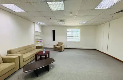 Office Space - Studio - 2 Bathrooms for rent in Hotel 115 - Old Salata - Salata - Doha