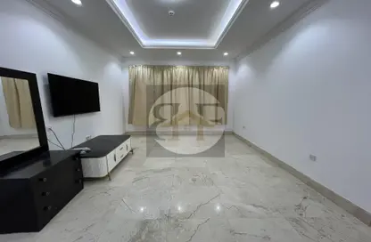 Apartment - 2 Bedrooms - 2 Bathrooms for rent in Muntazah 7 - Al Muntazah - Doha