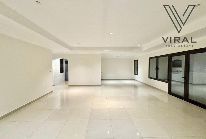 927756 - Property Image 2