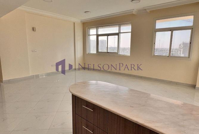 1001351 - Property Image 3