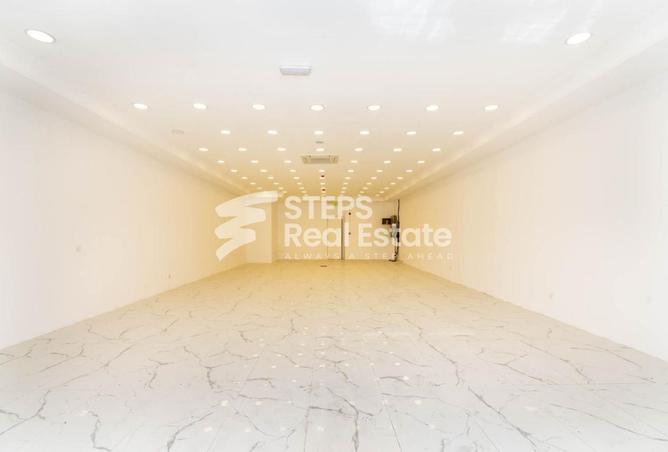 1000590 - Property Image 2