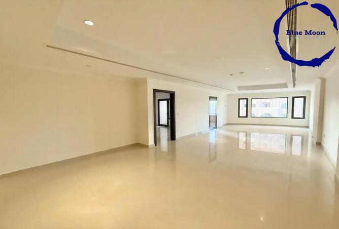 998489 - Property Main Image