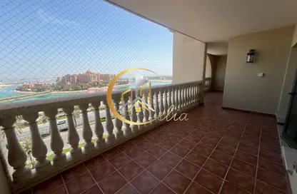 Apartment - 2 Bedrooms - 3 Bathrooms for rent in East Porto Drive - Porto Arabia - The Pearl Island - Doha