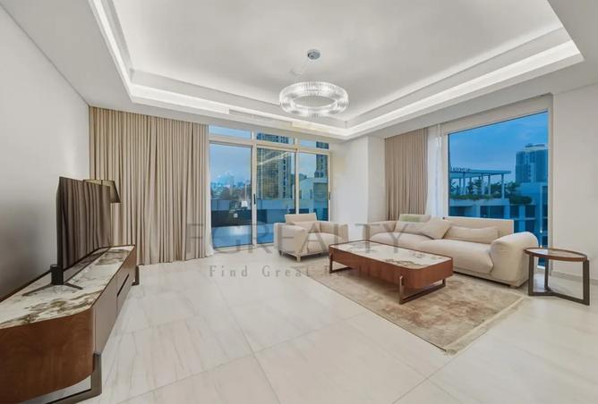 960838 - Property Image 2