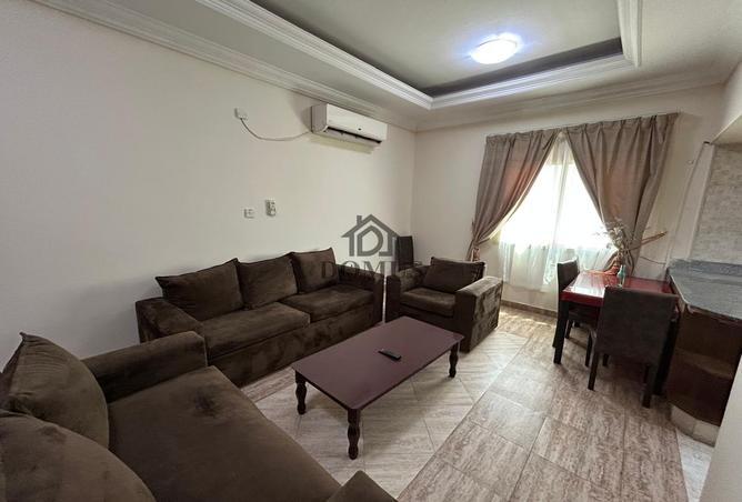 938410 - Property Image 2