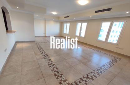 Apartment - 3 Bedrooms - 4 Bathrooms for sale in West Porto Drive - Porto Arabia - The Pearl Island - Doha