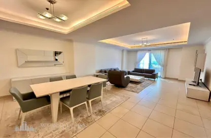 صورة لـ غرفة المعيشة / غرفة الطعام شقة - غرفة نوم - 2 حمامات للايجار في 1 تاور - بورتو أرابيا - جزيرة اللؤلؤة - الدوحة ، صورة رقم 1