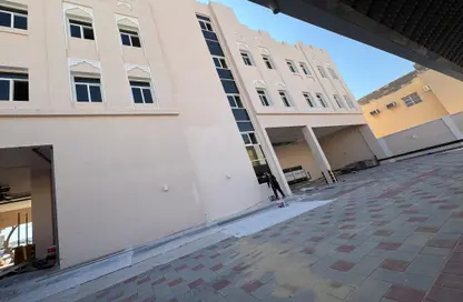 Apartment - 2 Bedrooms - 3 Bathrooms for rent in Fereej Kulaib - Doha