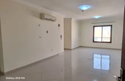 Apartment - 2 Bedrooms - 2 Bathrooms for rent in Al Jazeera Street - Fereej Bin Mahmoud North - Fereej Bin Mahmoud - Doha