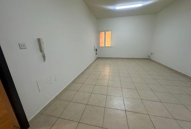 979784 - Property Image 2