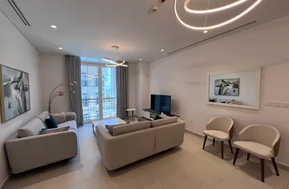 Apartment - 2 Bedrooms - 3 Bathrooms for rent in Floresta Gardens - Floresta Gardens - The Pearl Island - Doha