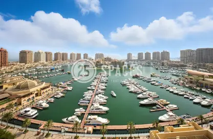 Apartment - 2 Bedrooms - 3 Bathrooms for sale in East Porto Drive - Porto Arabia - The Pearl Island - Doha