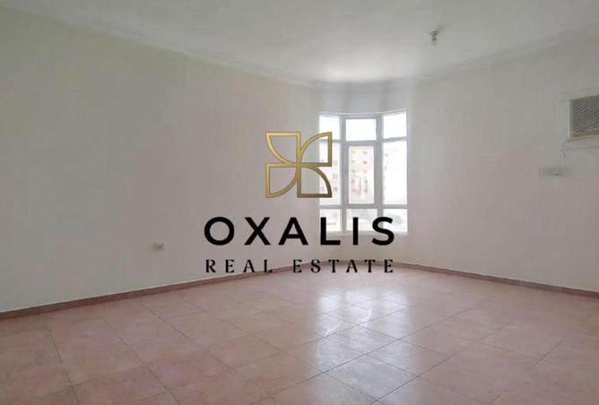 986433 - Property Image 3