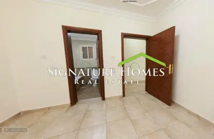 Apartment - 2 Bedrooms - 2 Bathrooms for sale in Al Mansoura - Al Mansoura - Doha