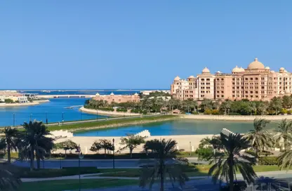 Apartment - Studio - 1 Bathroom for rent in East Porto Drive - Porto Arabia - The Pearl Island - Doha Apartment - Studio - 1 Bathroom for rent in East Porto Drive - Porto Arabia - The Pearl Island - Doha