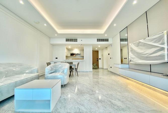 952120 - Property Image 2