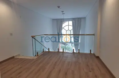 شقة - غرفة نوم - 2 حمامات للايجار في ابراج المتحدة - فيفا بحرية - جزيرة اللؤلؤة - الدوحة