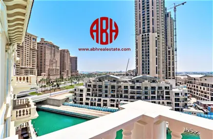Outdoor Building image for: Apartment - 3 Bedrooms - 4 Bathrooms for rent in Waterfront Townhouses - Qanat Quartier - The Pearl Island - Doha, Image 1