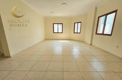Apartment - 3 Bedrooms - 3 Bathrooms for rent in Al Mansoura - Al Mansoura - Doha