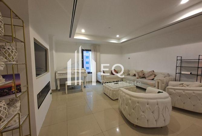 968557 - Property Image 2