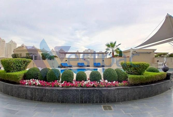 989240 - Property Image 2