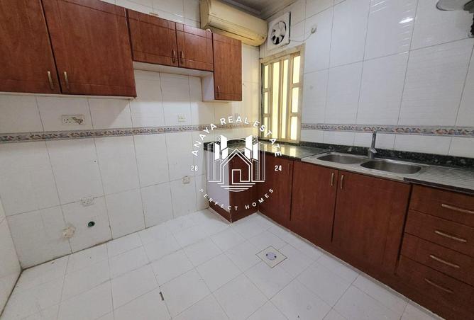 939345 - Property Image 2