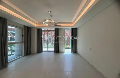 Apartment - 1 Bedroom - 2 Bathrooms for rent in Gewan Island - The Pearl Island - Doha
