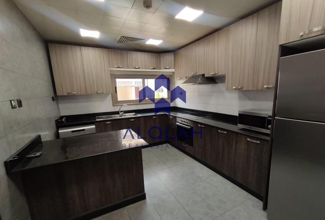 936644 - Property Image 3
