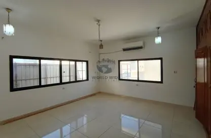 شقة - 3 غرف نوم - 2 حمامات للايجار في الهلال - الهلال - الدوحة