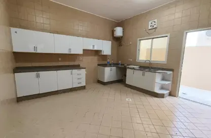 مجمع سكني - 5 غرف نوم - 5 حمامات للايجار في مشروع عمارة الوكرة - الوكير - الوكرة