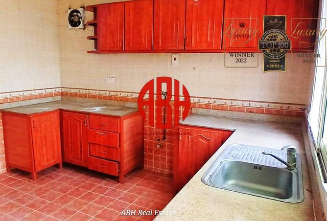 988679 - Property Image 3