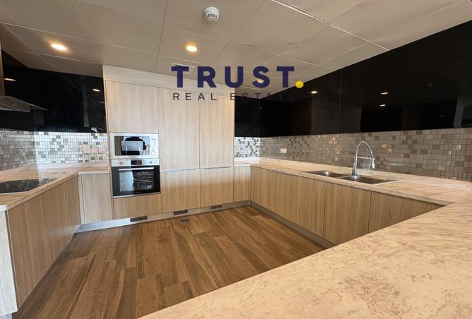 954168 - Property Image 2