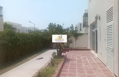 فيلا - 3 غرف نوم - 4 حمامات للايجار في عين خالد - الدوحة