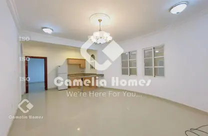 Compound - 3 Bedrooms - 4 Bathrooms for rent in Al Azizia Street - Al Aziziyah - Doha