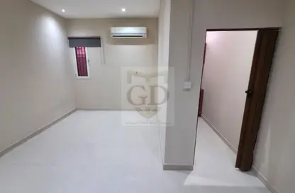 Apartment - Studio - 1 Bathroom for rent in Al Thumama - Al Thumama - Doha Apartment - Studio - 1 Bathroom for rent in Al Thumama - Al Thumama - Doha
