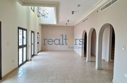Apartment - 3 Bedrooms - 4 Bathrooms for rent in Teatro - Qanat Quartier - The Pearl Island - Doha