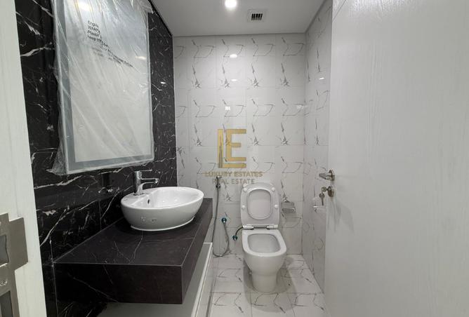 890202 - Property Image 2