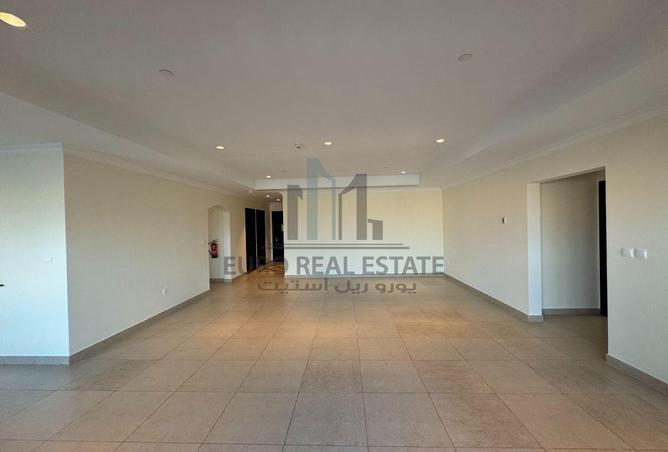 954142 - Property Image 2