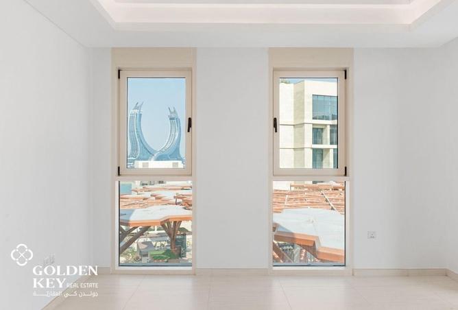 958369 - Property Image 3