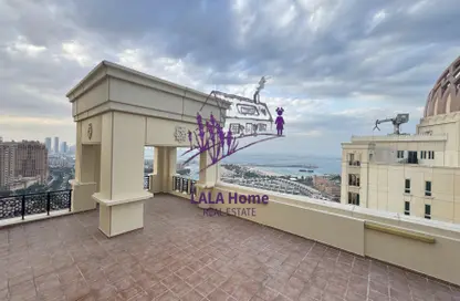 Apartment - 2 Bedrooms - 3 Bathrooms for rent in Viva West - Viva Bahriyah - The Pearl Island - Doha