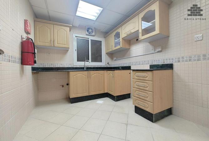 941998 - Property Image 3