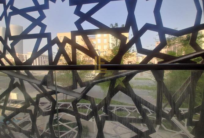 987850 - Property Image 2