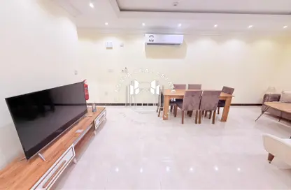 Apartment - 2 Bedrooms - 2 Bathrooms for rent in Al Mansoura - Doha