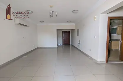 Apartment - 3 Bedrooms - 3 Bathrooms for rent in Umm Ghuwailina - Doha Apartment - 3 Bedrooms - 3 Bathrooms for rent in Umm Ghuwailina - Doha