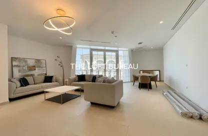 Penthouse - 3 Bedrooms - 4 Bathrooms for rent in Floresta Gardens - Floresta Gardens - The Pearl Island - Doha