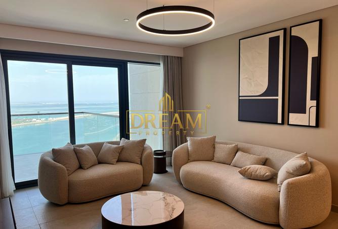 907536 - Property Image 3