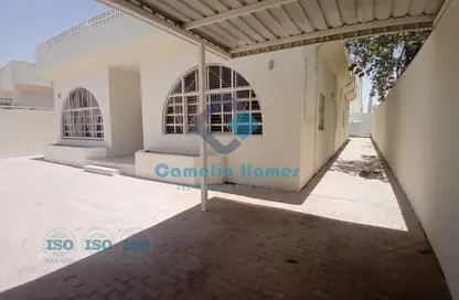 فيلا - 4 غرف نوم - 3 حمامات للايجار في سلاطة الجديدة - سلاطة - الدوحة