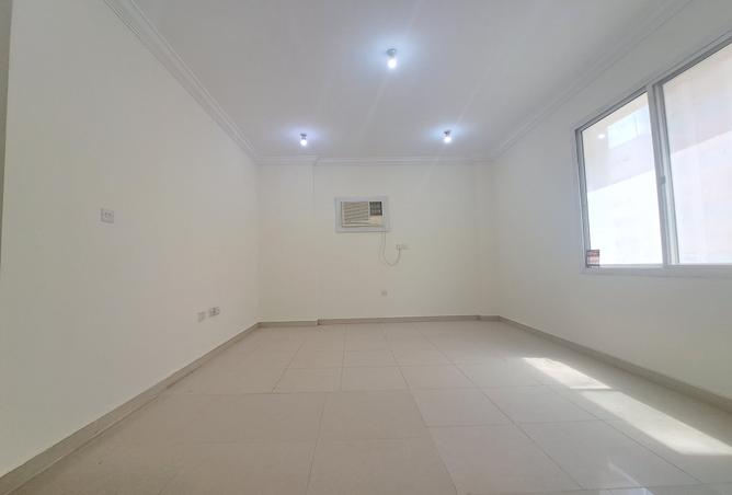 938392 - Property Main Image