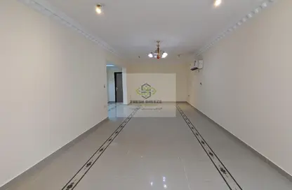 شقة - 3 غرف نوم - 3 حمامات للايجار في شارع المطار القديم - طريق المطار القديم - الدوحة